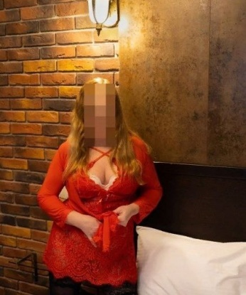 Екатерина, 48 лет, 3 размер груди